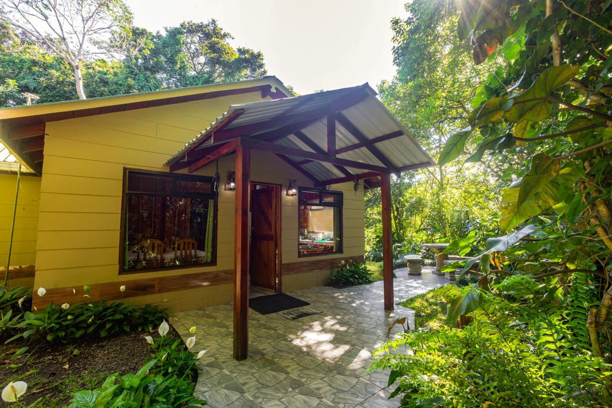 Cabanas Valle Campanas - Monteverde, Costa Rica المظهر الخارجي الصورة